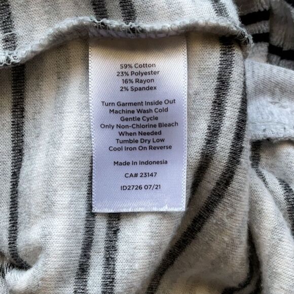 Talbots Black White Gray Striped Blouse Women S Pullover Shirt Cotton Polyester - Picture 5 of 8